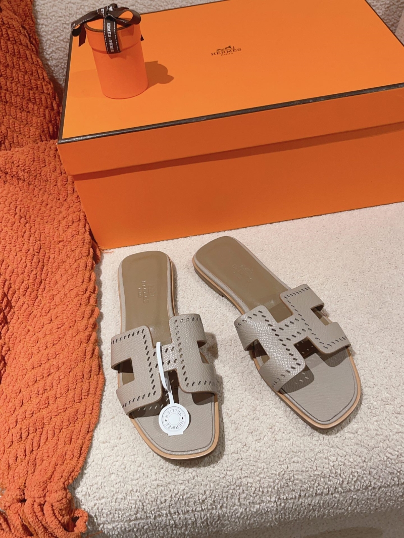 Hermes Slippers